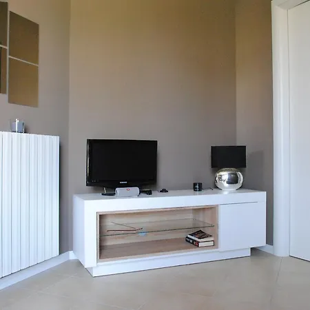Small Joy Junior Apartment